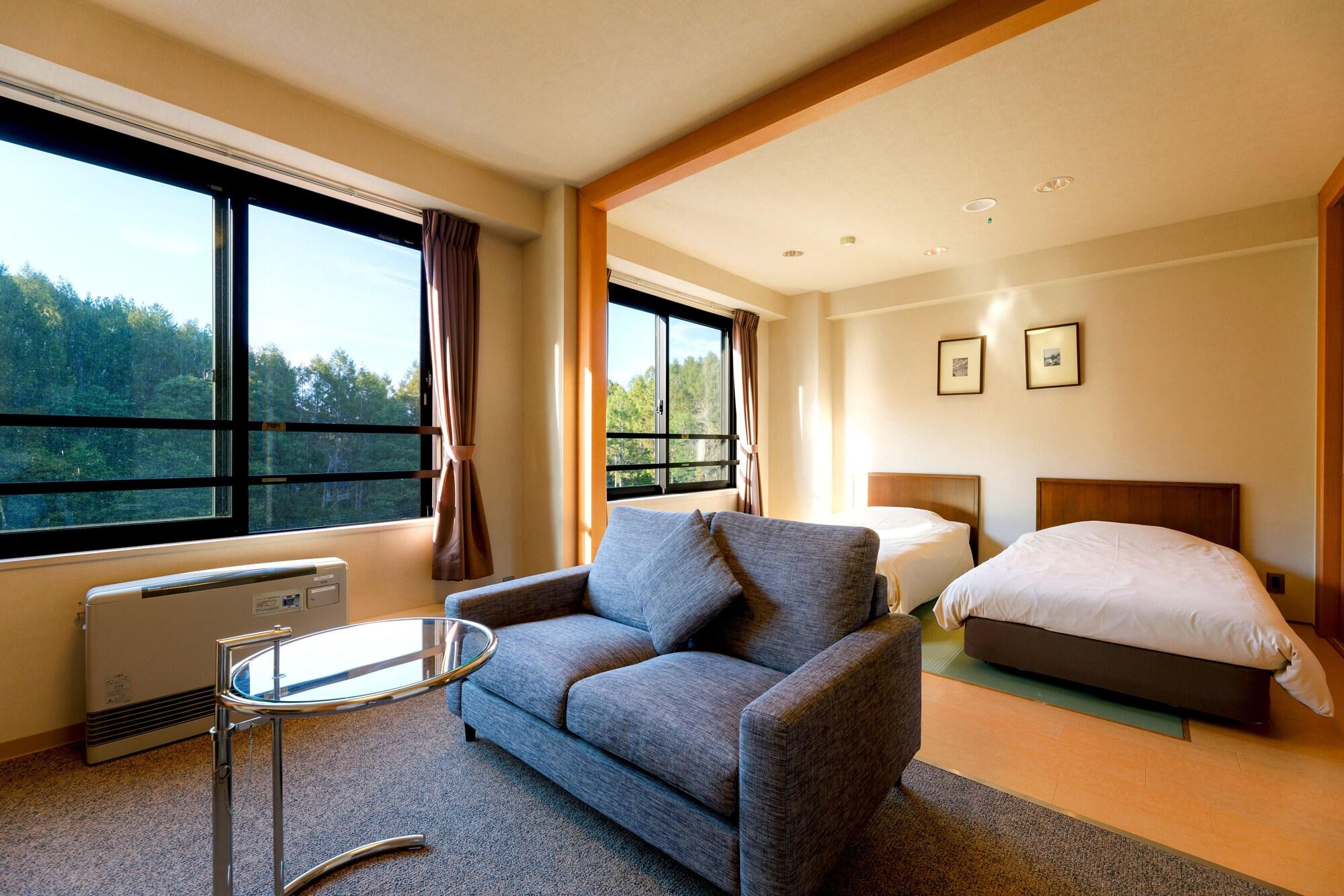 Hotel Ryu Resort And Spa Takayama  Exterior photo